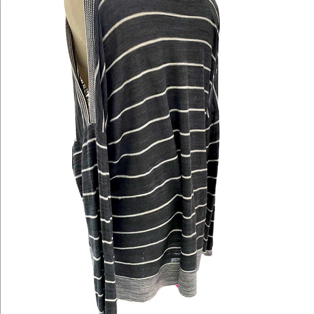 Loft Cold Shoulder Pullover Sweater XL